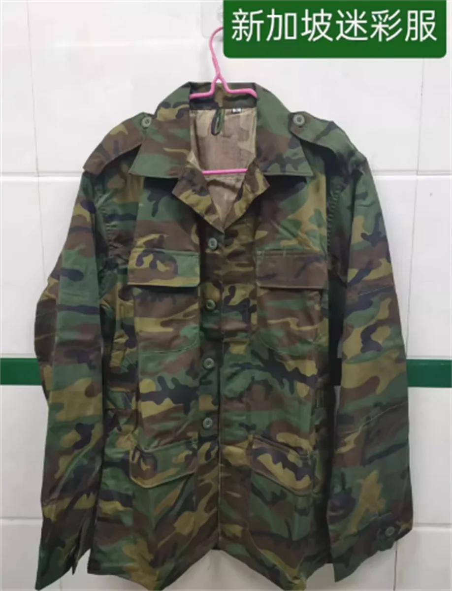 

Inventory public distribution camouflage clothing multi pocket camouflage clothing set is sturdy and durable