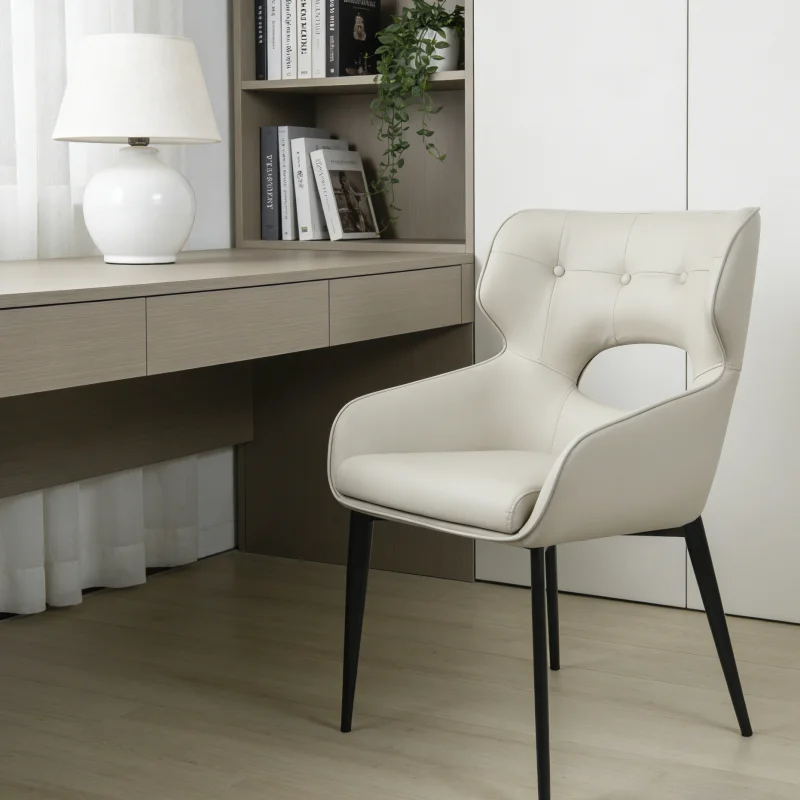 Modern Black Iron Leg Dining Chair Leather Upholstery Button-Tufted For Café Bistro Modern Restaurant Commercial Furniture