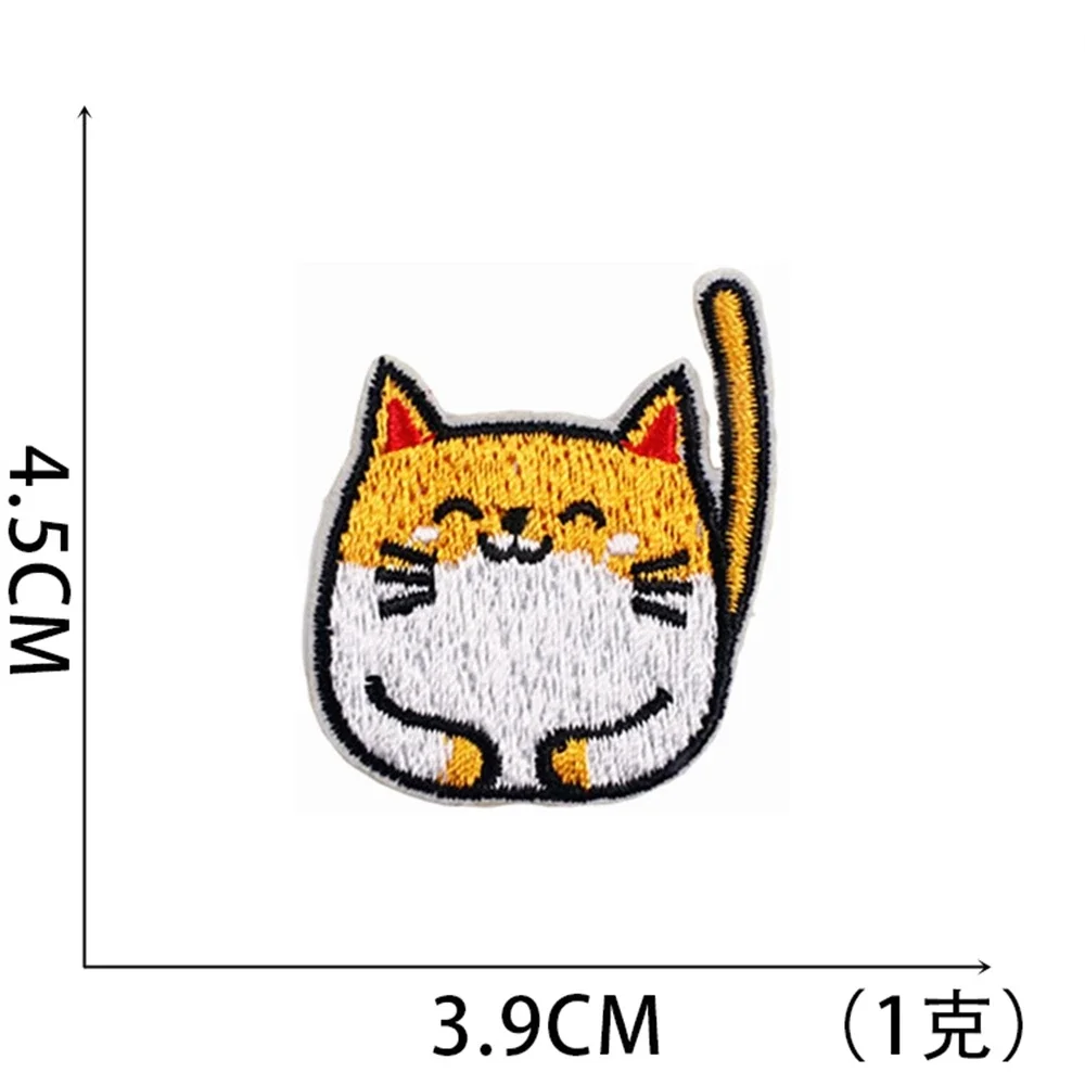 50Pcs Bulk Embroidered Patch Iron On Patches for Clothing Cat Clothes Stickers Sewing Thermal Adhesive Applique Fusible Fusible