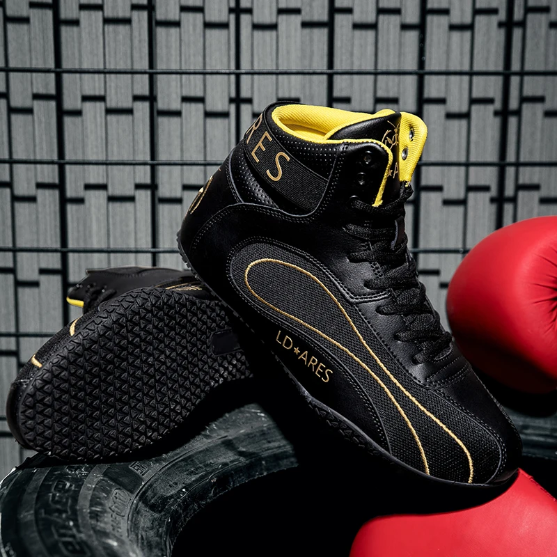 2025 Hot new professional professional wrestling shoes Fighting boxing wrestling rubber sole breathable wear shoes