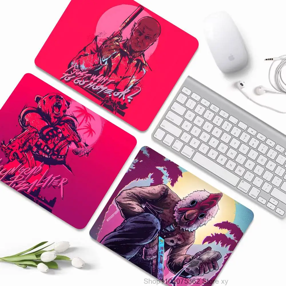 H-Hotline M-Miami Action Game Mousepad Small LockEdge Mouse Pad For Gamers Computer Desk Pad Rectangular Anti-slip Rubber