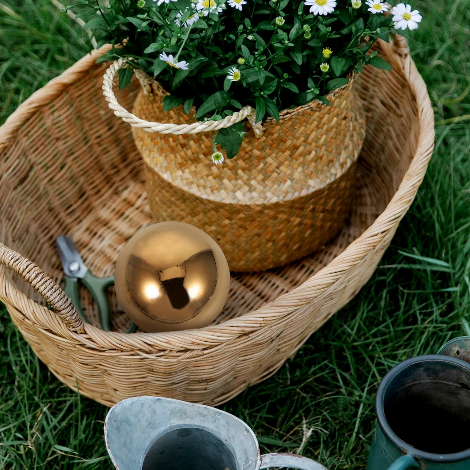 

3pcs Stainless Gazing Balls Hollow Decorative Garden Decor Spheres Stainless Steel Gazing Ball Outdoor Metal Ball Ornaments