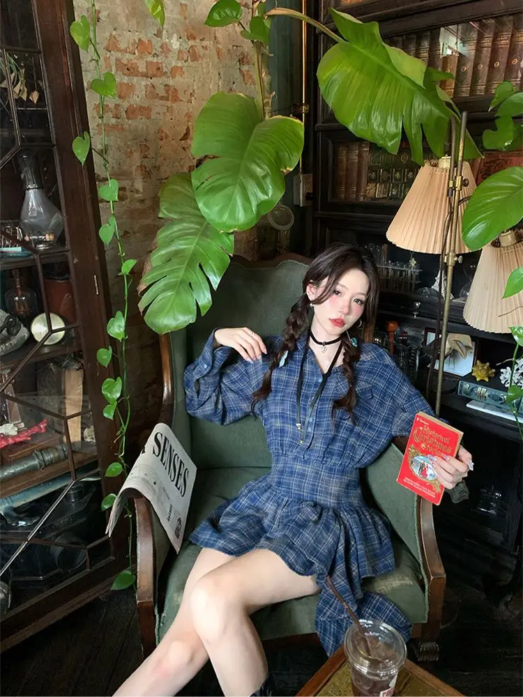 

Retro Hot Girl Design Polo Collar Plaid Dress for Women Spring New Style Loose Fashion Temperament Waist Short Skirt