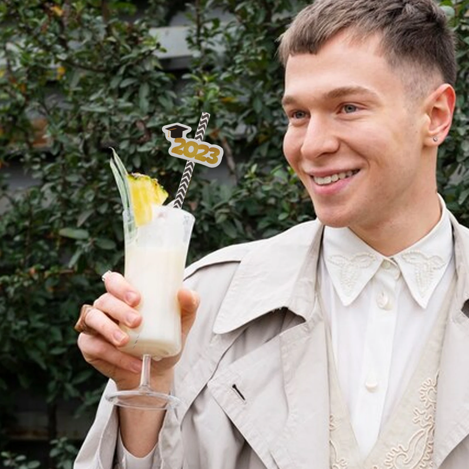 

24Pcs Premium Grad Themed Paper Straws Long Drinking Straws for Bottles Cups Cans Cocktail Beverages Party Decoration Favor