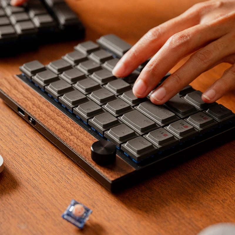 Jezail Funder Jiffy75 Bluetooth Split Keyboard Custom Aluminum Tri-Mode Knob Low Profile Mechanical Keyboard Ergonomic Kailh