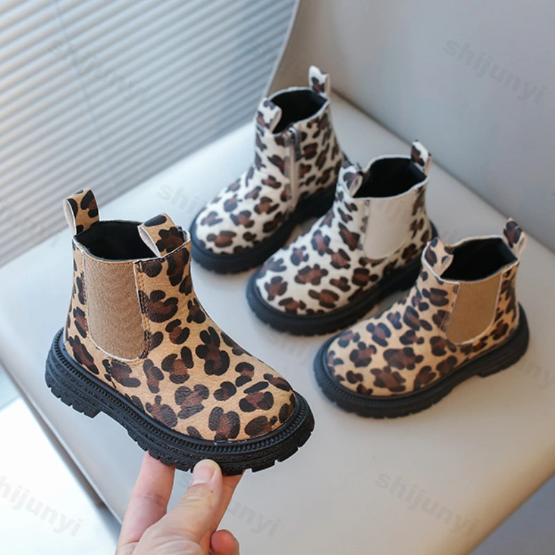 Boys Girls Boots Leopard Print Short Boots Classic Little Kids Ankle Boots Side Zipper Fashion Unisex Rubber Boot Warm Booties