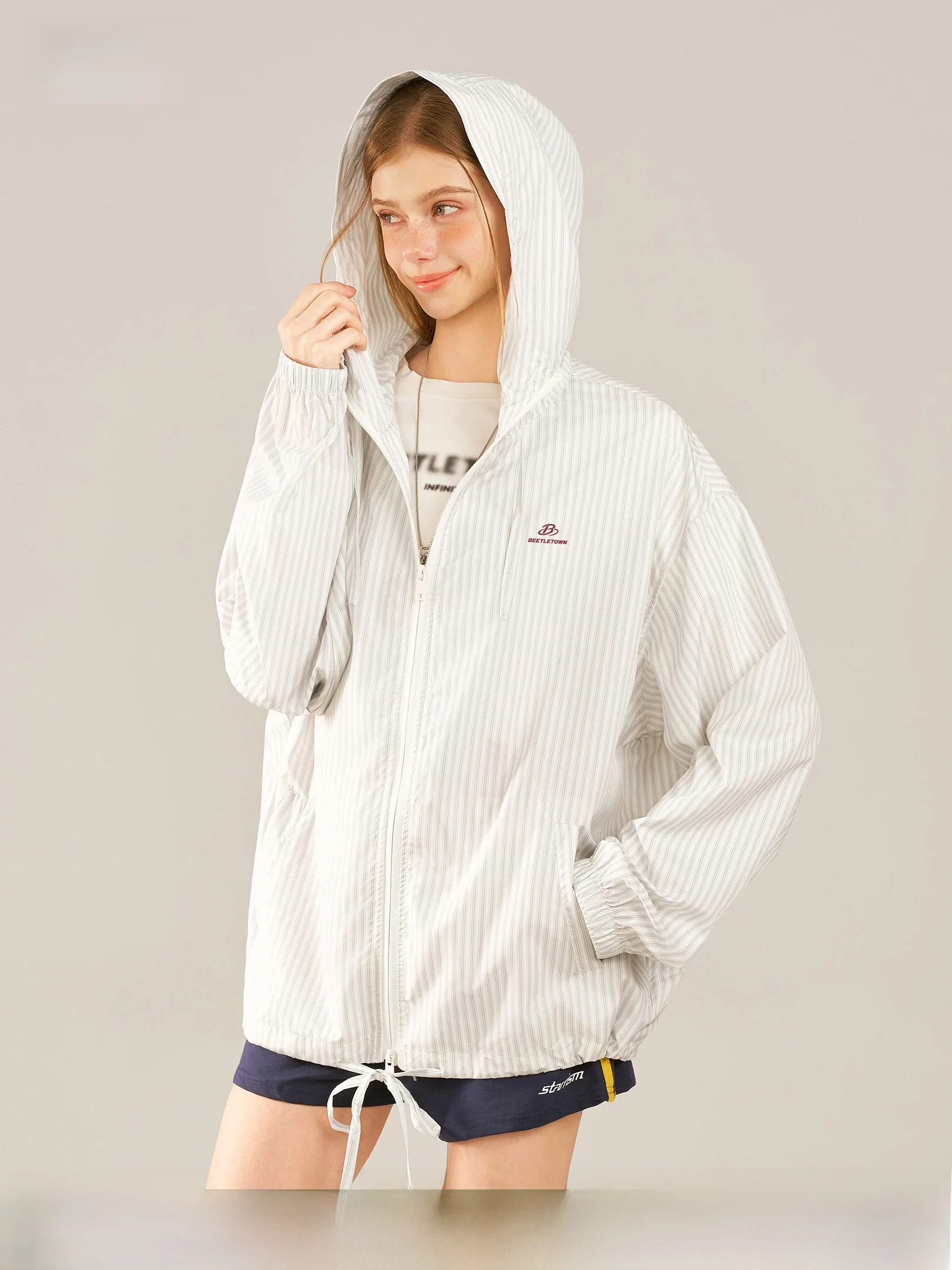 

Beetle Town American Stripe Hooded Jacket Women's Lightweight Breathable Spring Summer Physical Sunscreen Top Relax Fit