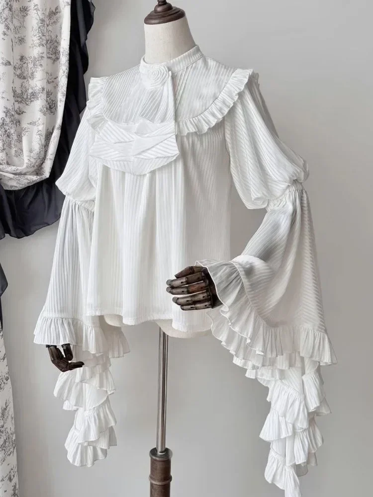 ญี่ปุ่น Blusas Mujer De Moda Lolita เสื้อผู้หญิง Ruffle แขนเสื้อ Harajuku Tops Sweet Gothic Y2k ความงาม Vintage คอสเพลย์เสื้อ