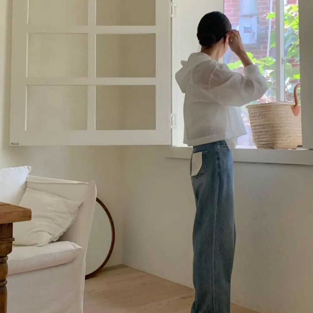 قميص بقلنسوة مخطط برباط أنيق واقي من الشمس قميص فضفاض بأكمام طويلة مع قلنسوة بلوزات كلاسيكية للنساء للخريف