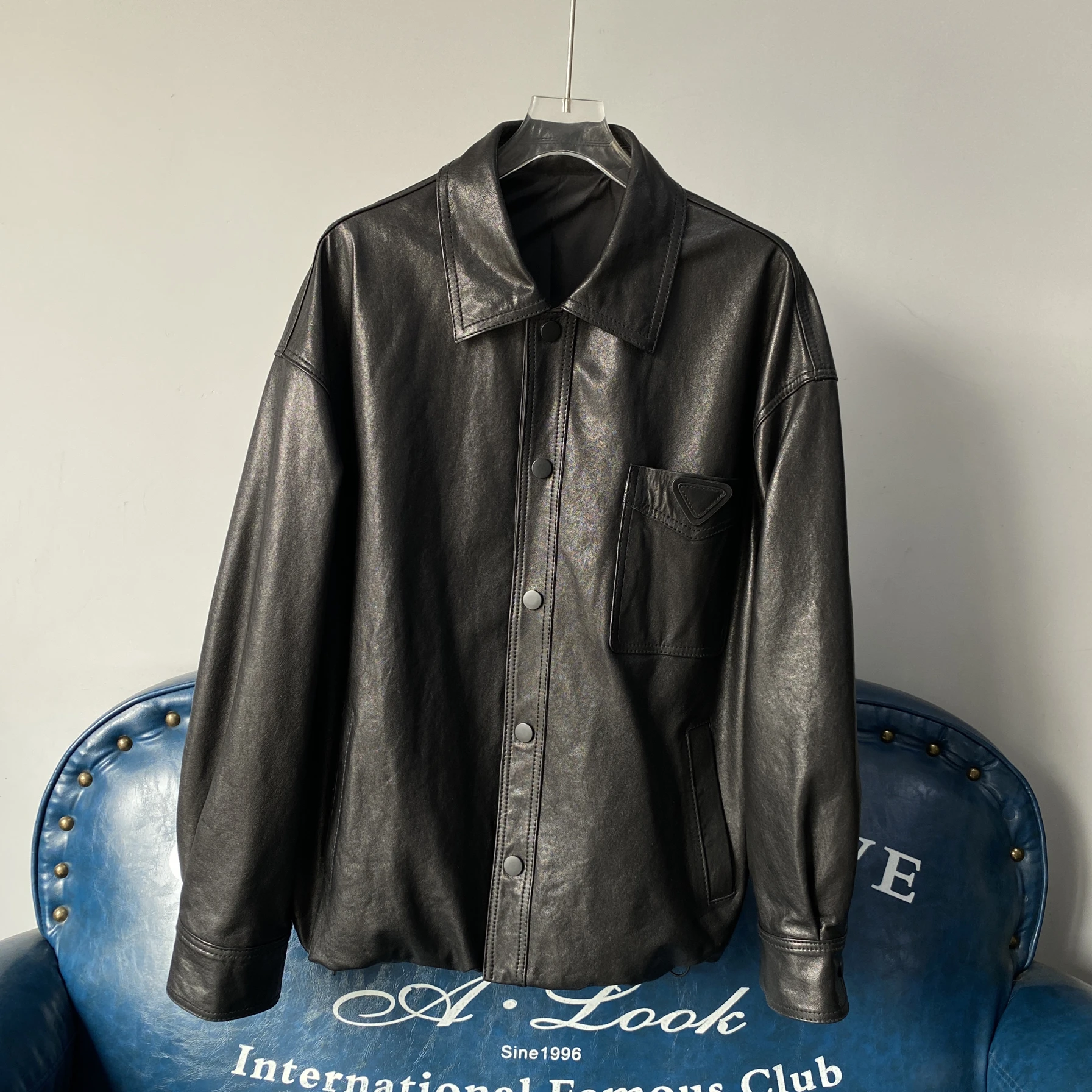 Damska kurtka skórzana na wiosnę i jesień, długa, z naturalnej skóry, codzienna, luźna, wyszczuplająca, ze stójką, ocieplana, ze skóry bydlęcej.