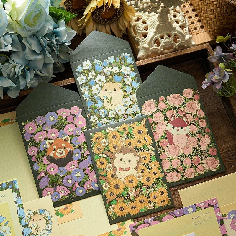 

12pcs Bronzing Floral Envelopes Set Letter Pads Set Wedding Party Invitation Cards Cover Cute Sealing Stickers Korean Stationery