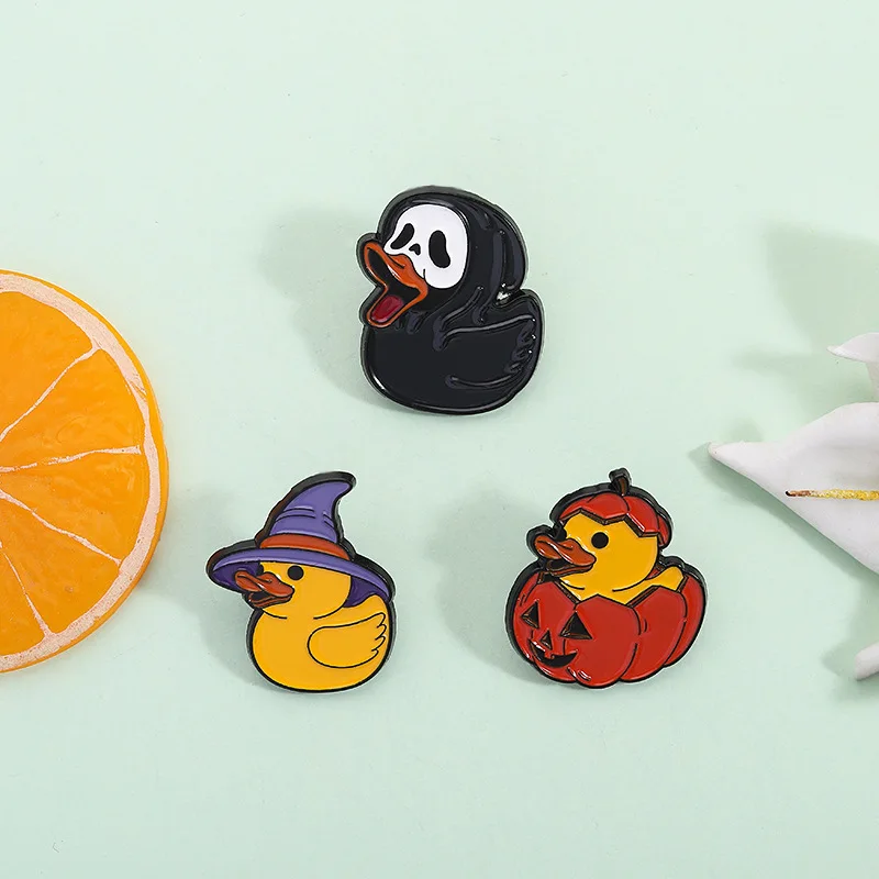 هالوين بطة دبوس لطيف الحيوانات التلبيب دبابيس شارات على ظهره دبابيس للملابس مجوهرات اكسسوارات الهدايا