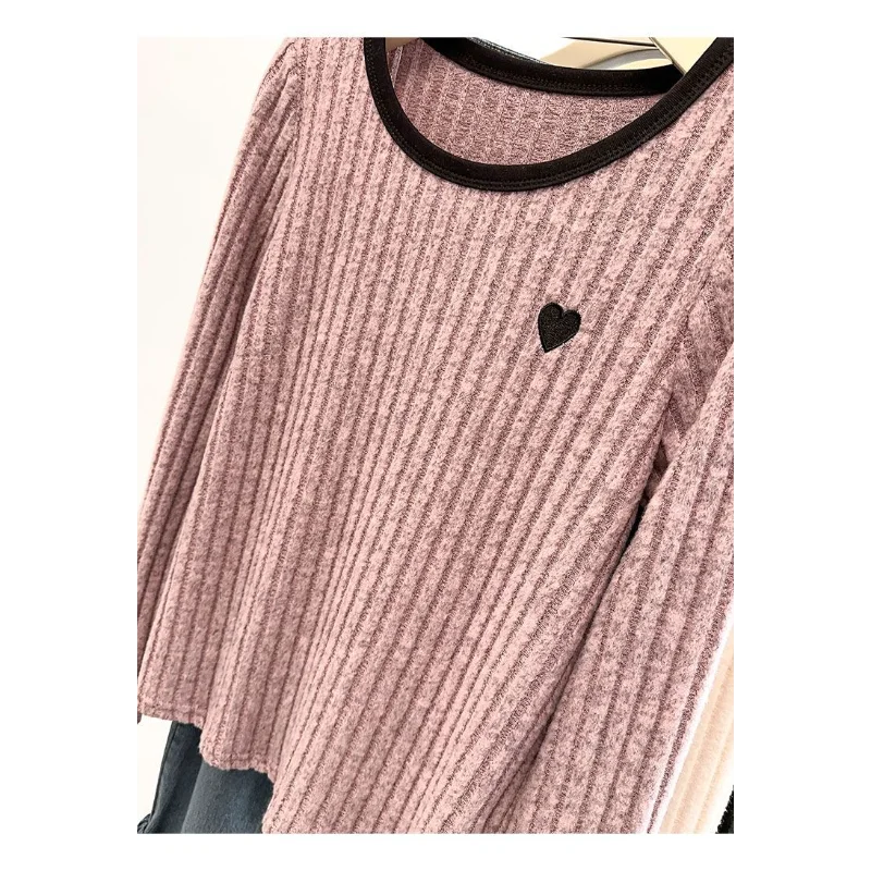 Novo plus size feminino moda cor contrastante amor pit strip engrossado malha topo