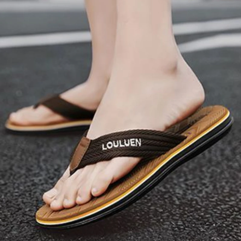 Slippers for Men Sabot Shoes Soft Shiatsu 2024 Fashion Sandals Man Flip Flops High Quality Pvc Comfortable Rubber Y2k Low Price