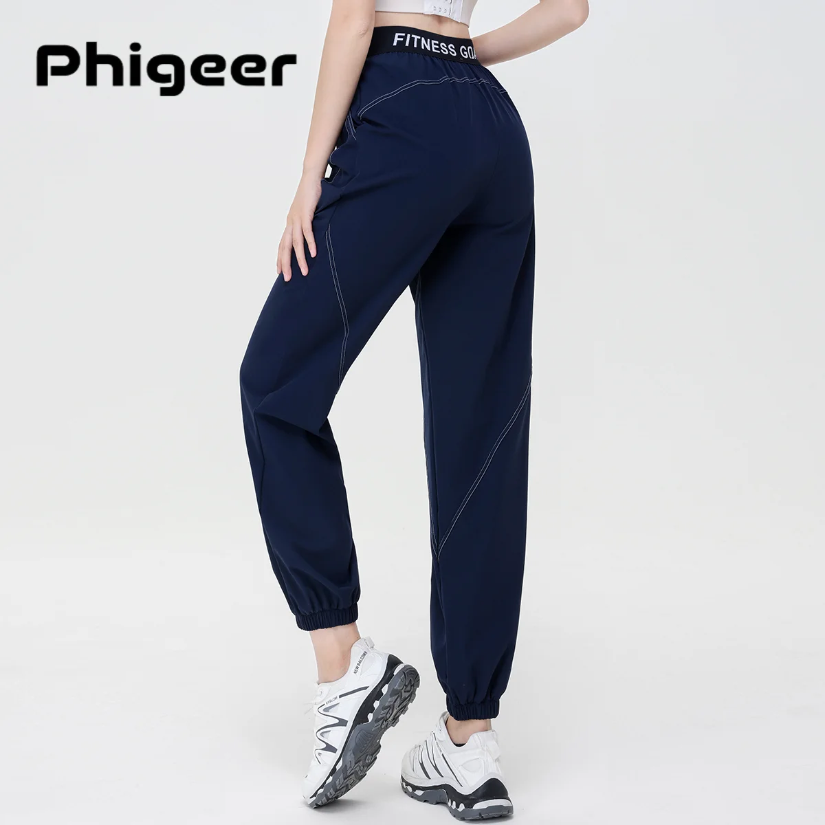 

PHIGEER Брюки для бега с эластичной резинкой на талии для женщин Быстросохнущие дышащие брюки для йоги с карманами Свободные спортивные штаны на осень и зиму