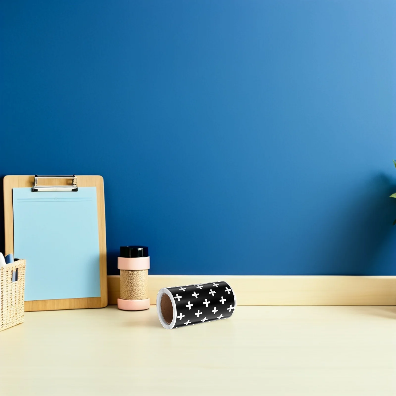 

1 Roll Blackboard Decorative Stickers 5M Scalloped Cross Pattern Border Trim For Classroom Bulletin Board Crafts Chalkboard Wall