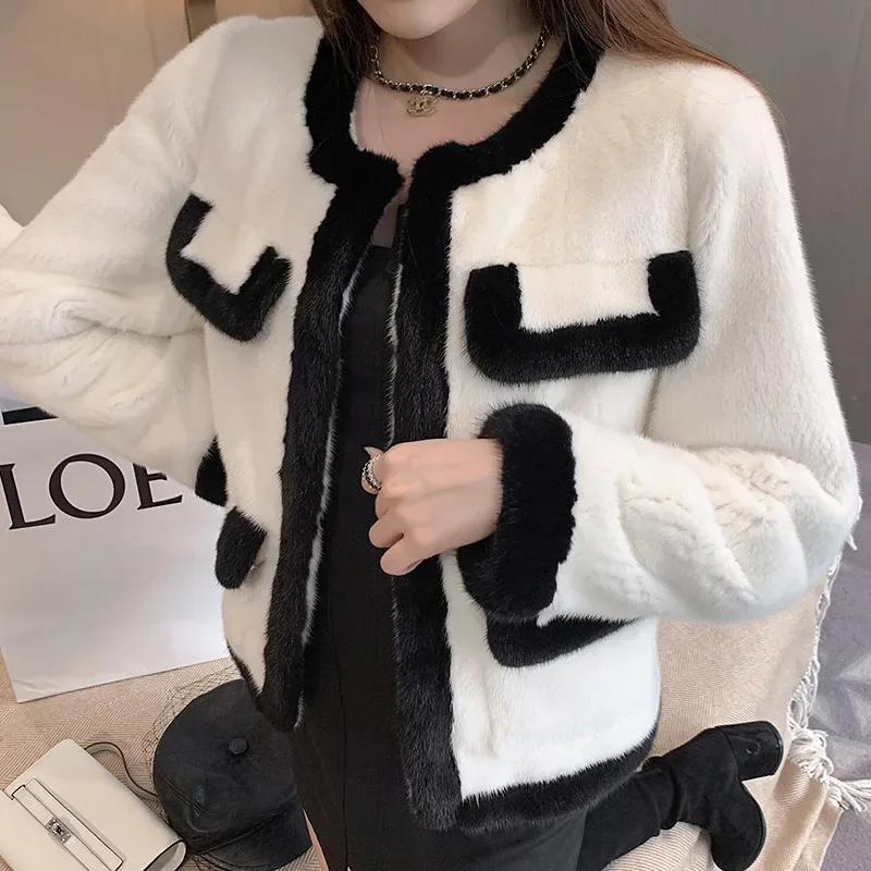 

Fragrance Warm Lady Sheep Shearing Lambs Faux Fur Jacket Puffer Bomber Coat Jacket Black White Cardigan Crop Tops Pockets Parkas