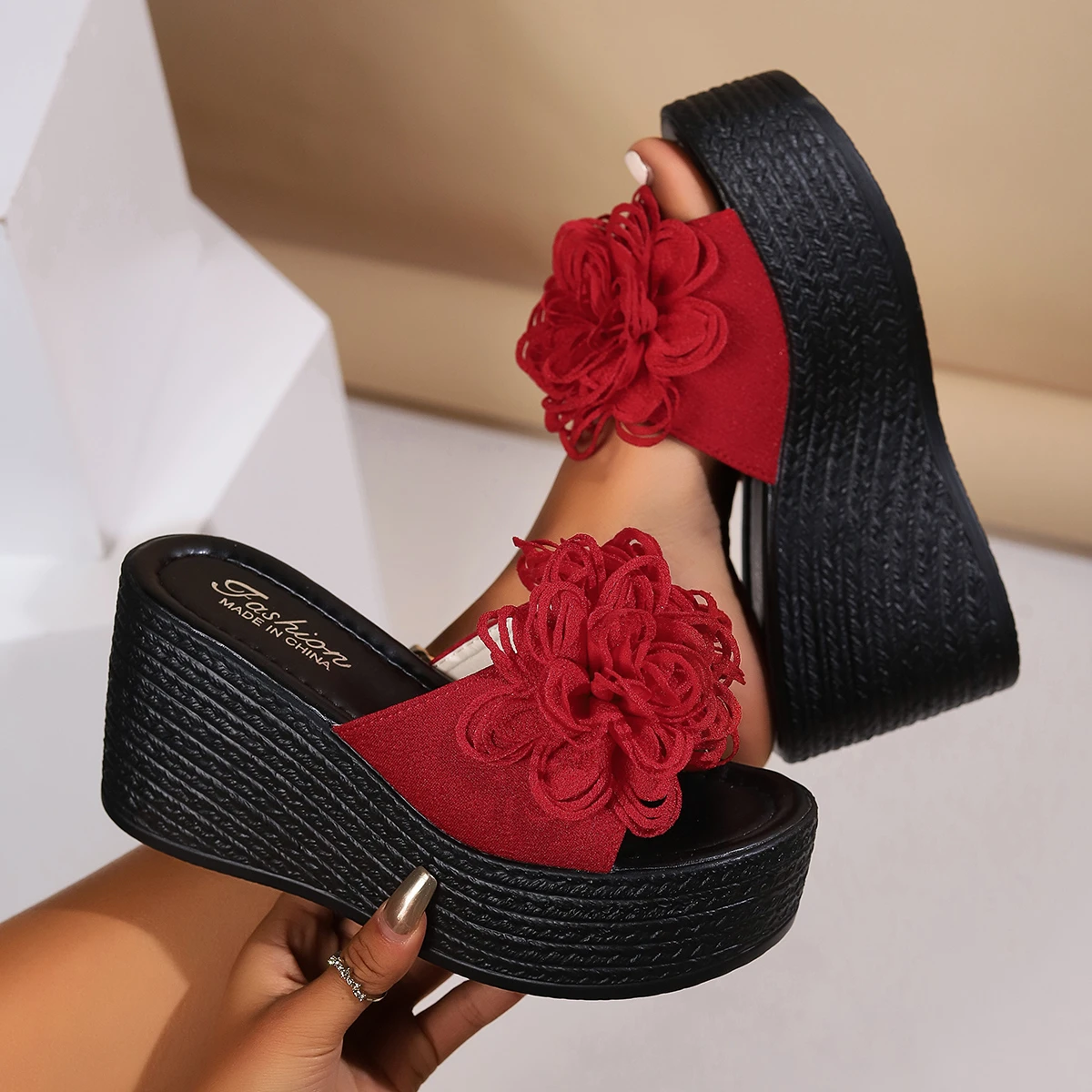 Women Wedges Slippers 2024 New Summer Beach Platform Sandals Fashion Flower Slippers Women High Heel Slippers Slides Women