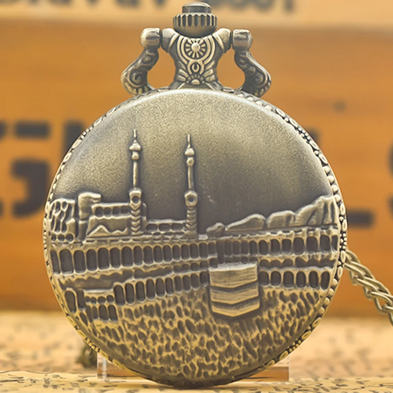 

Retro Charm Neutral Fashion City Scenic Spots Carving Quartz Steampunk Pocket Watch Men's and Women's Necklace Pendant Gift