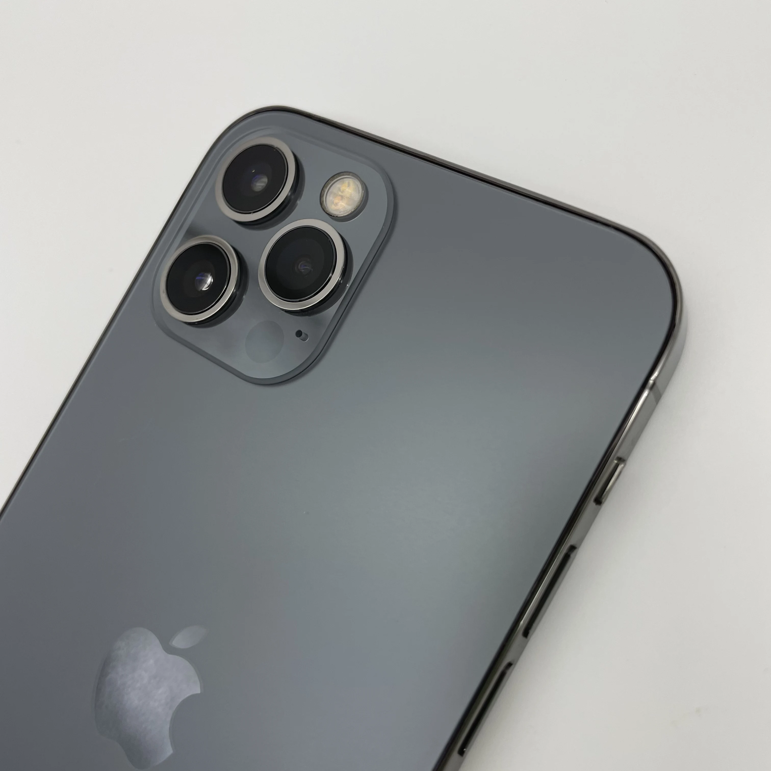 هاتف Apple iPhone 12 Pro 5G الأصلي مع معرف الوجه غير مقفول مستعمل IOS 14.1 6.1 "128/256GB ROM 2815mAh هاتف محمول 12MP هاتف ذكي