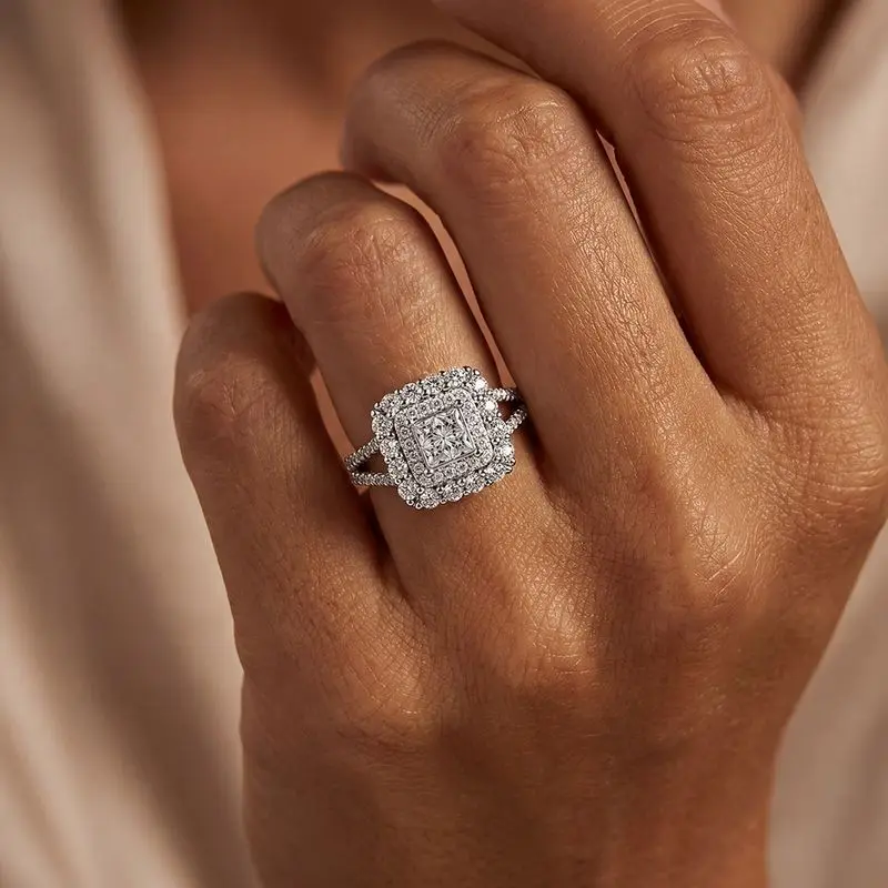 Trendige Brillante Quadratische Zirkonia-Ringe für Frauen Silberfarben Hochwertige Damen-Accessoires Hochzeits- und Partyschmuck
