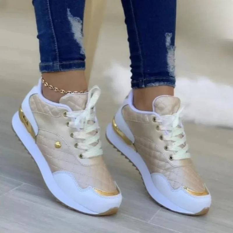 

Sports shoes for women in spring, summer, and autumn 2024, new large-sized thick soled lace up casual sports shoes for women