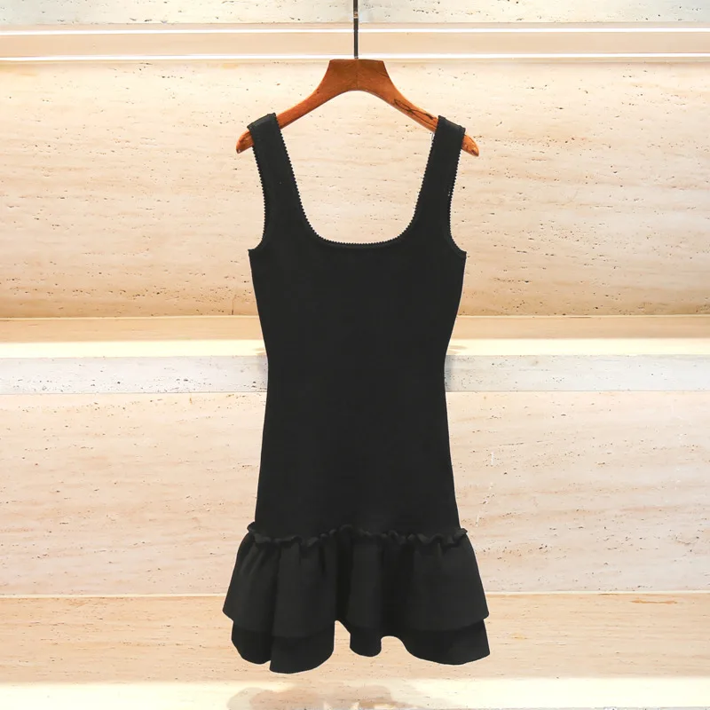 فستان CHUJIE Early Fall 2025 على الطراز الفرنسي، فستان ضيق بدون أكمام بحاشية مكشكشة، فستان أنيق بقصة ضيقة