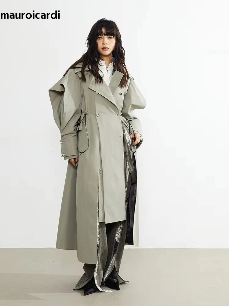 Mauroicardi Spring Long Oversized Elegant Ruffled Trench Coat for Women Double Breasted Luxury Designer Overcoat Runway Fashion