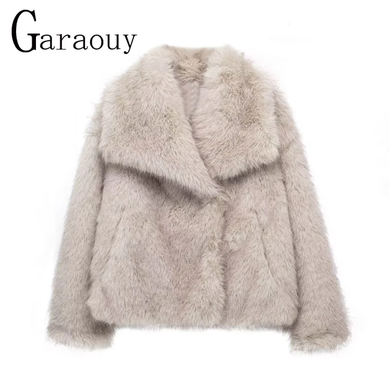 Garaouy 2024Winter Women Chic Simple Lapel Long Sleeve Faux Fur Jacket Female Casual Loose Short Soft Warm Cardigan Coat Outwear