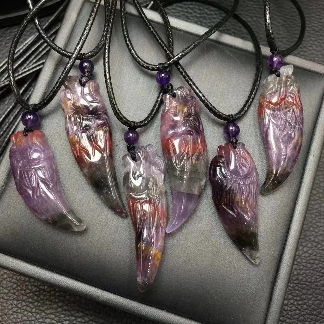 Unit One Piece Popular Sale Natural Aurora Quartz Crystal Healing Wolf Tooth Carving Pendant With Leather Rope Special For Gift