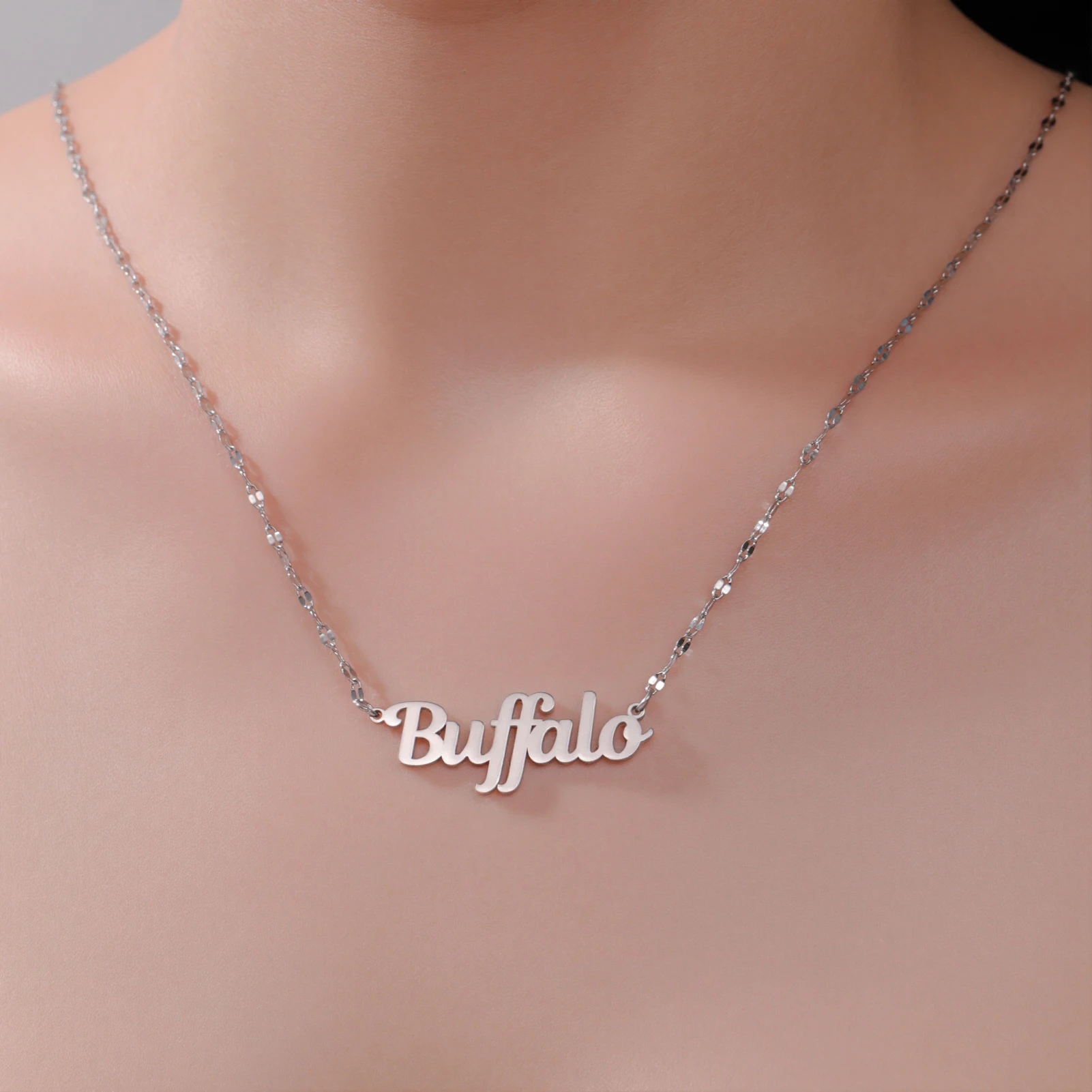 

Unift Customized Name Necklace Stainless Steel Personalized Customized Clavicle Chain Fashion Necklace Gift For Family Members