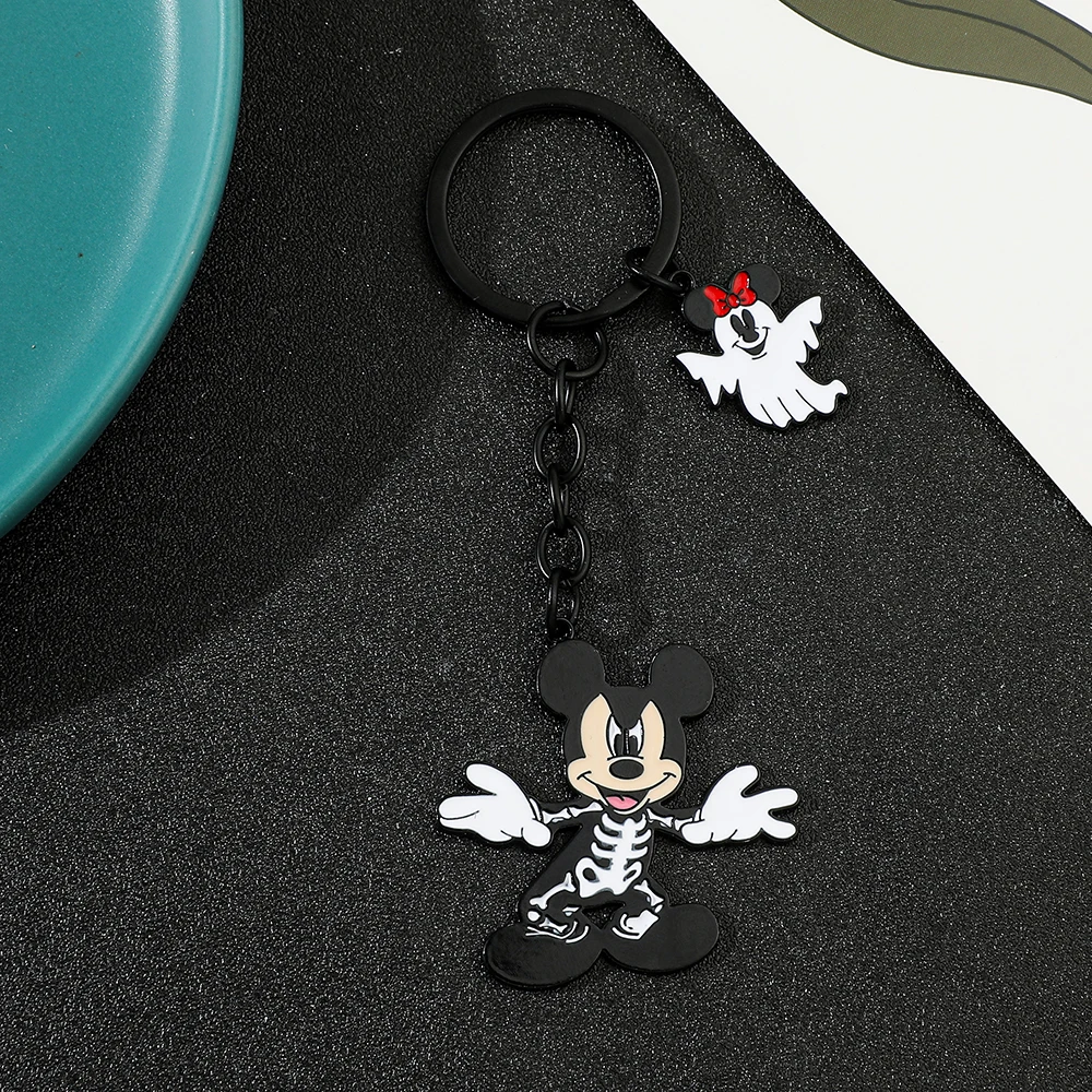 New Disney Cartoon Mickey Mouse Keychain Creative Ghost Keychain Fashion Personalized Keychain Gift Suitable for Men and Women