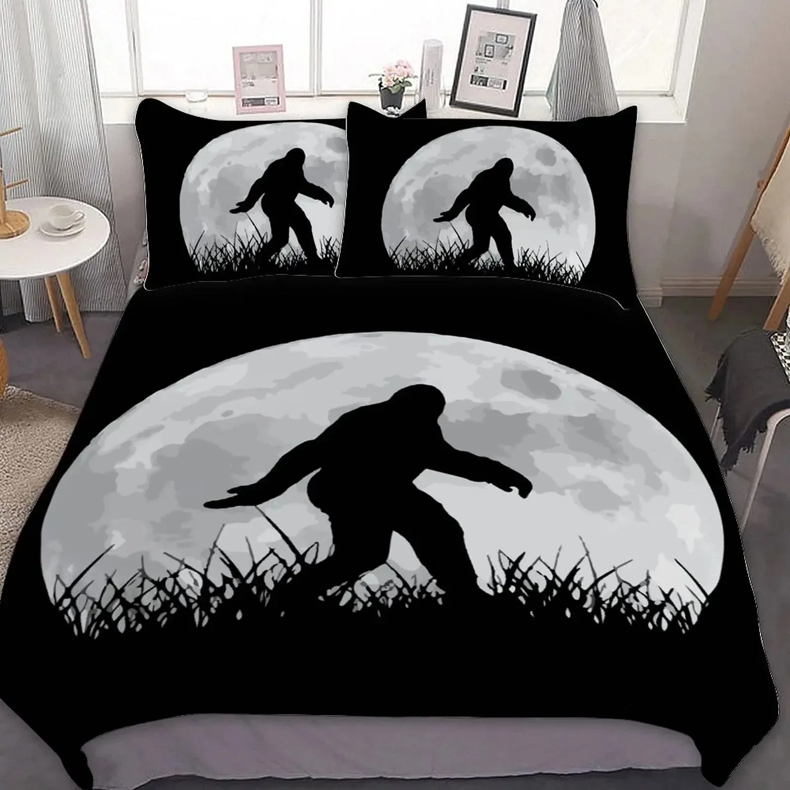 

Bigfoot Sasquatch Full Moon Duvet Cover Set Full King Size Bedding Sets Comforter Cover Includes Quilt Cover＆Pillowcase