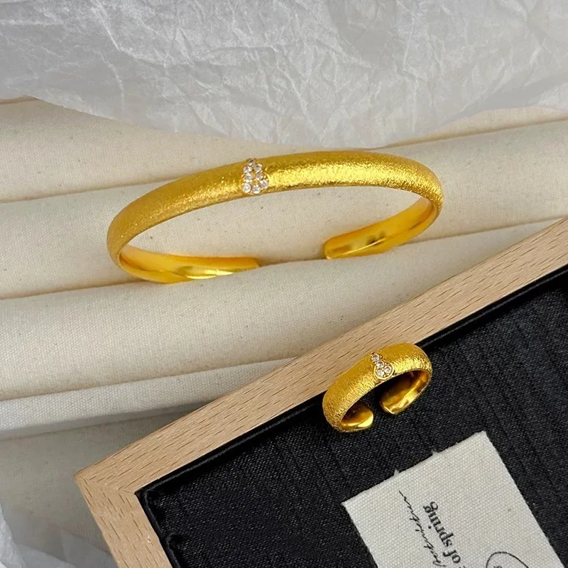 

Fashion 18 Kt Gold Color Sparkling Ring Bangle for Women Girlfriend Open Brangle Engagement Party Birthday Jewelry Gifts