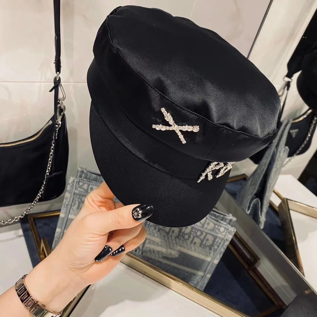 Designer Net Red  Rhinestone Letters RB Satin Navy Hat Casual Breathable Pilot Hat Socialite Newsboy Cap Flat Top Cap