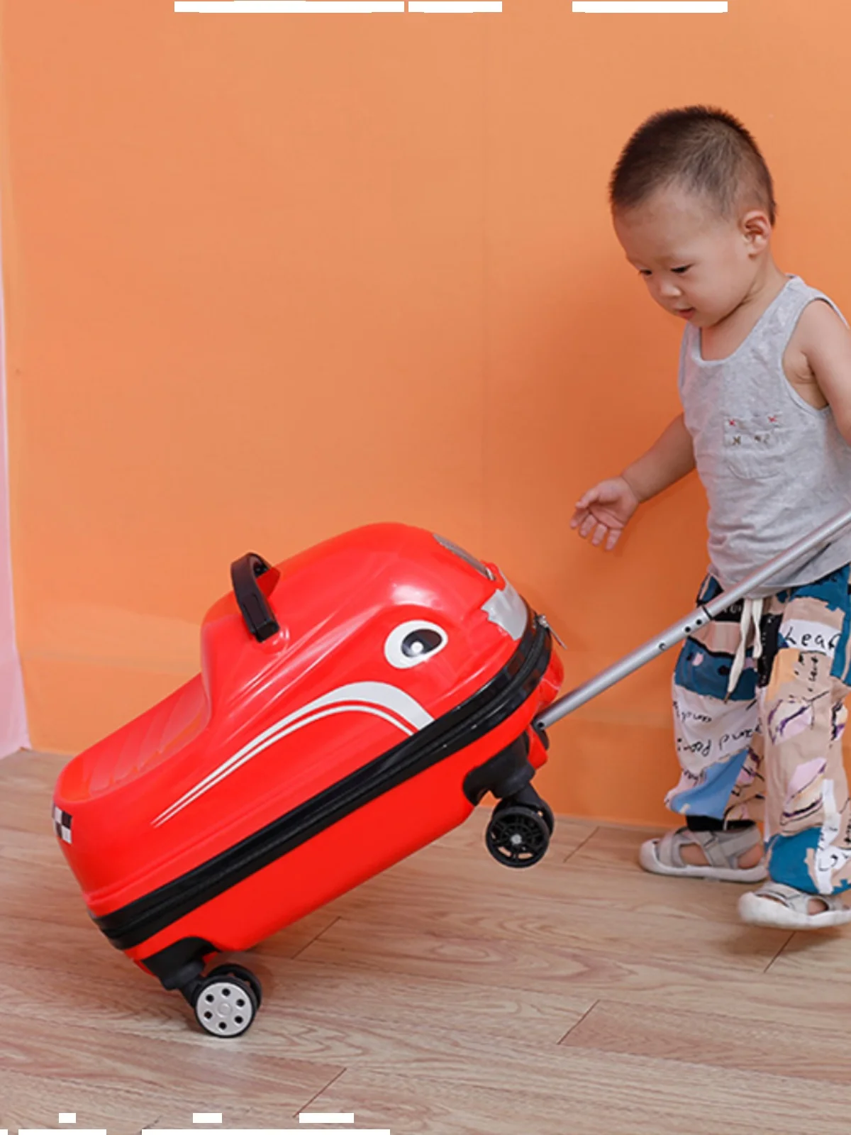 حقيبة سفر رائعة للأطفال للركوب على النقل محمولة باليد من مادة البولي كربونات ABS متوفرة بألوان متعددة