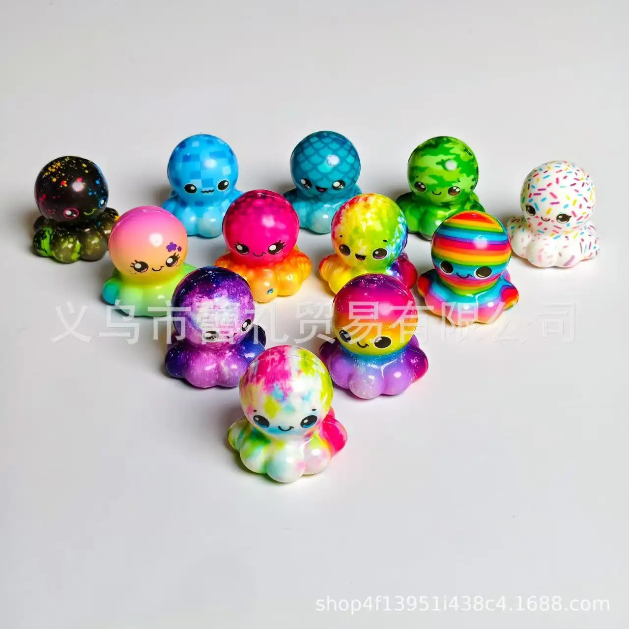 **12/24 Christmas Stress Ball Fidget Toys Slow Rebound Squishy Toys Stress Relief Mini Foam Ball for Boys Girls Party Favors