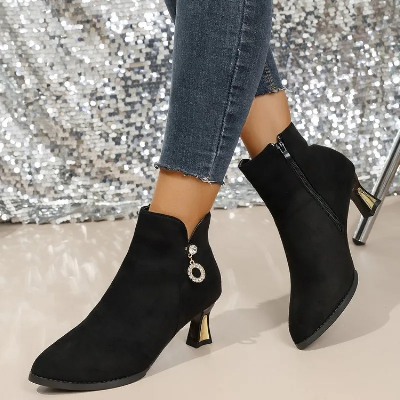 Schwarze Spitze Stiefeletten Herbst Winter Warme Stiefeletten mit Absatz für Damen Trend 2026 Bequeme und Elegante Kurze Damenschuhe – Detail 3