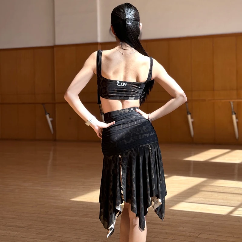 Sexy Latin Dans Kostuum Vrouwen Zomer Kwastje Tops Spleet Rok Rumba Cha Cha Tango Dansvoorstelling Kleding Zwarte Jurk DNV20186