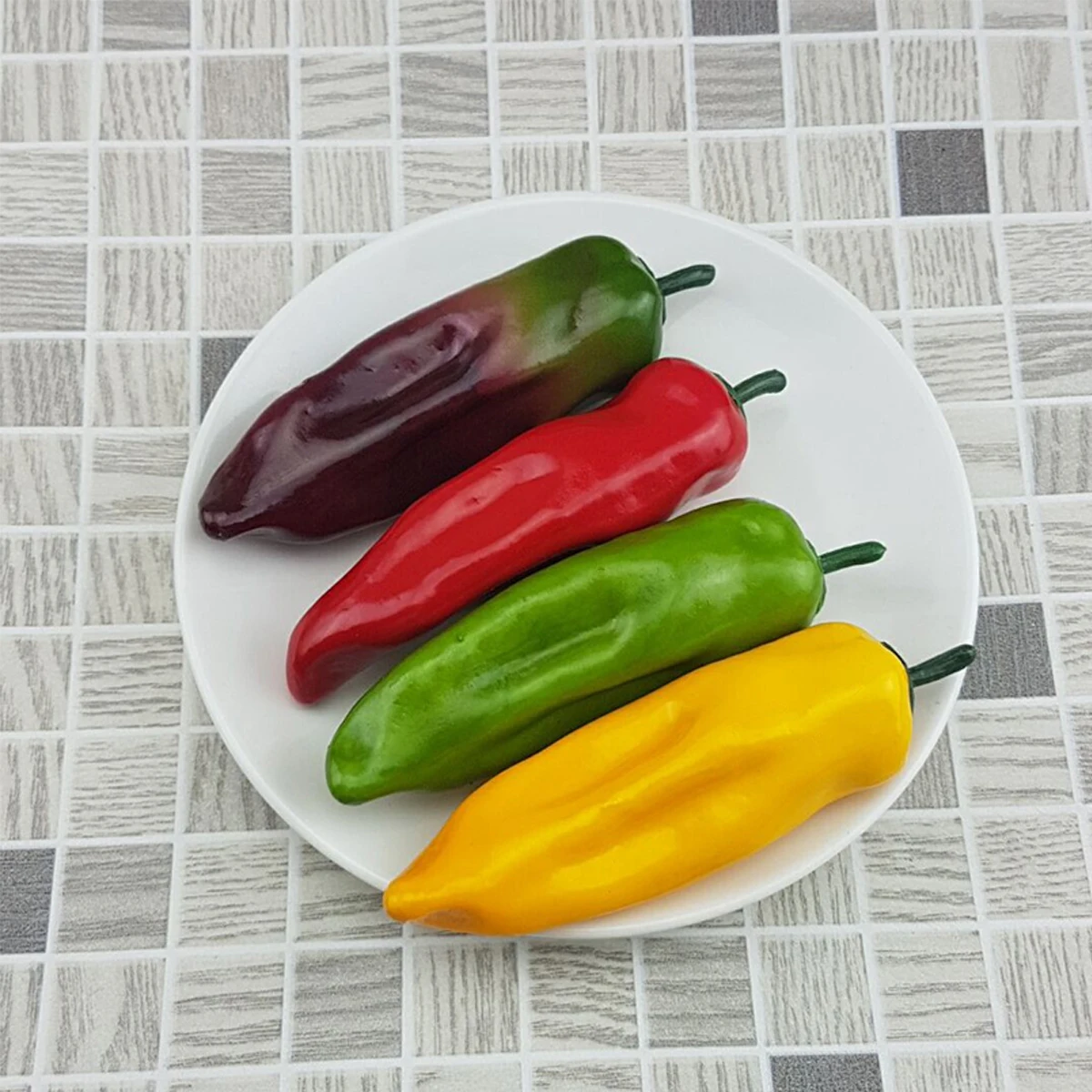 

10pcs Red Artificial Decor Chilli Decorative Vegetable Peppers for Christmas Halloween Wedding Party Garden Kitchen