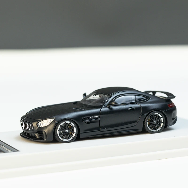 Diecast Car Model 1/64 Scale Mercedes Benz AMG GTR Car Model Simulation Alloy Benz AMG GTR Vehicle Collection Ornament