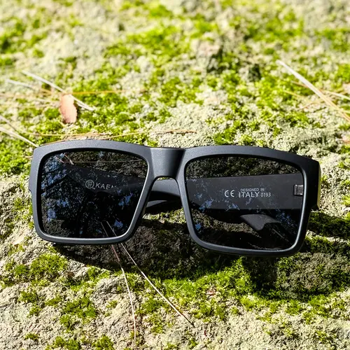 Imagen 2 del producto KAENON, nuevo tipo, gafas de sol con revestimiento polarizado, gafas de sol de pesca antirreflectantes para conducir para hombres, gafas anchas, piernas