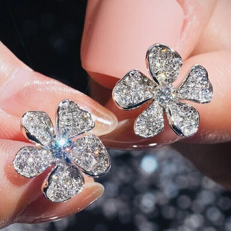 Huitan AA Cubic Zirconia Flower Stud Earrings for Women Silver Color Exquisite Female Ear Earrings Daily Wear Trendy Jewelry