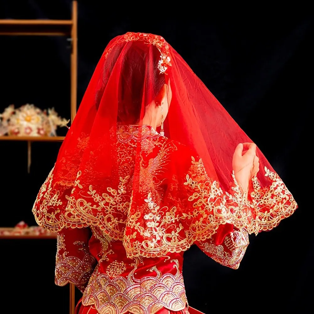 

Gauze Gold Embroidery Red Bridal Veil Short Lace Wedding Head Cover Mesh Elegant Chinese Wedding Gowns