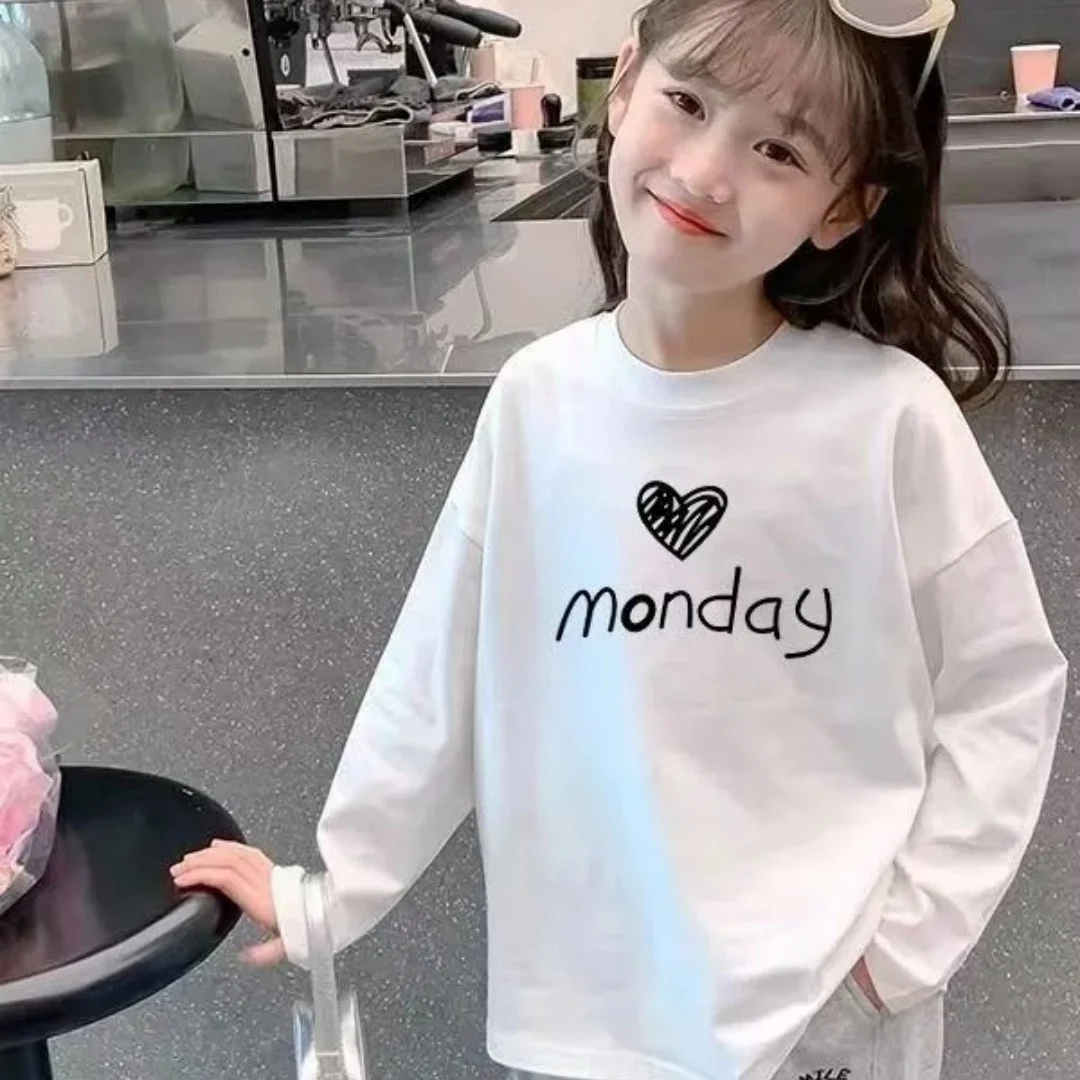 Langarm-T-Shirt für Mädchen, Neuankömmling, modisches, vielseitiges Herbstoberteil für Kinder