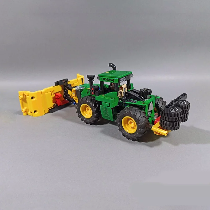 383 parti di vendita calde MOC modello di trattore agricolo modulare set fai da te blocchi di costruzione per bambini assemblaggio display giocattoli festival regalo a sorpresa