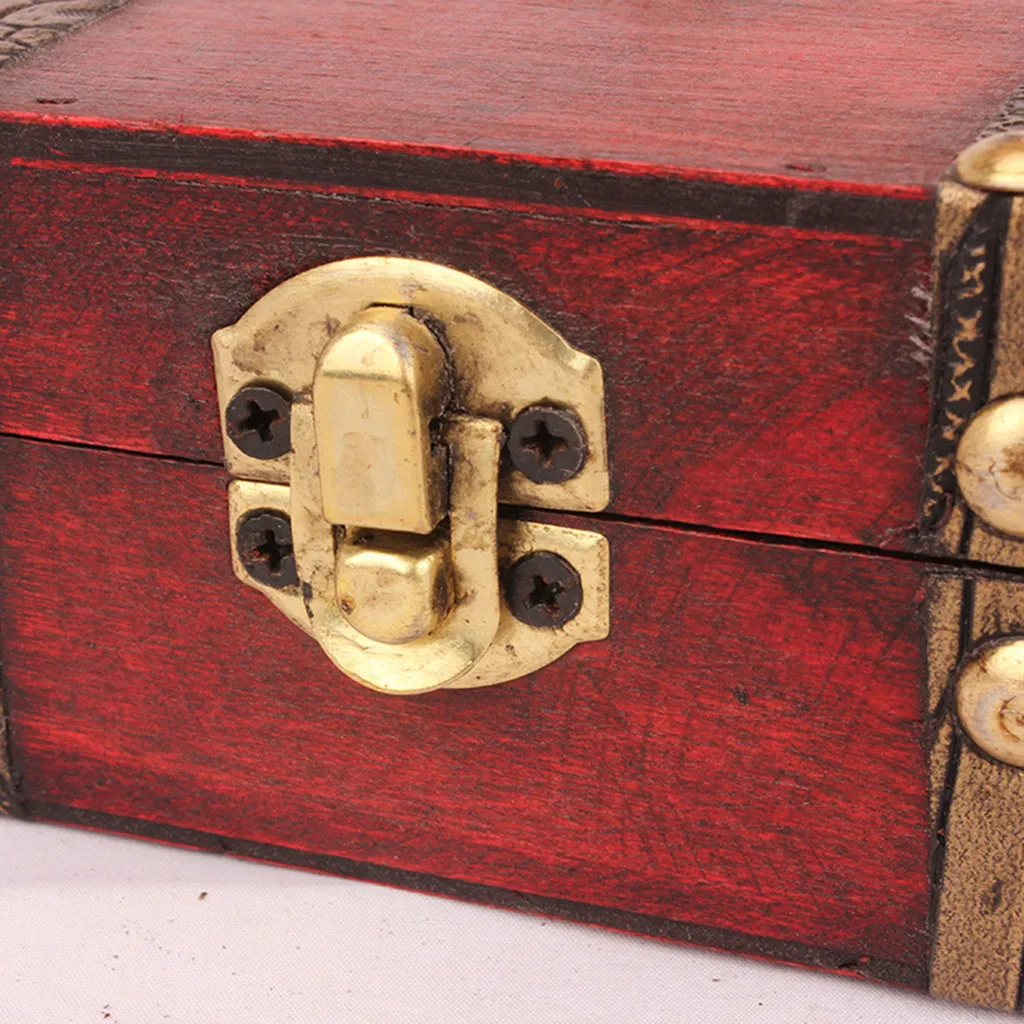 الرجعية البسيطة الكنز الصدر صندوق تخزين خشبي العتيقة الأوروبية الرجعية نمط مجوهرات المنظم الزخرفية قابل للقفل صندوق الكنوز