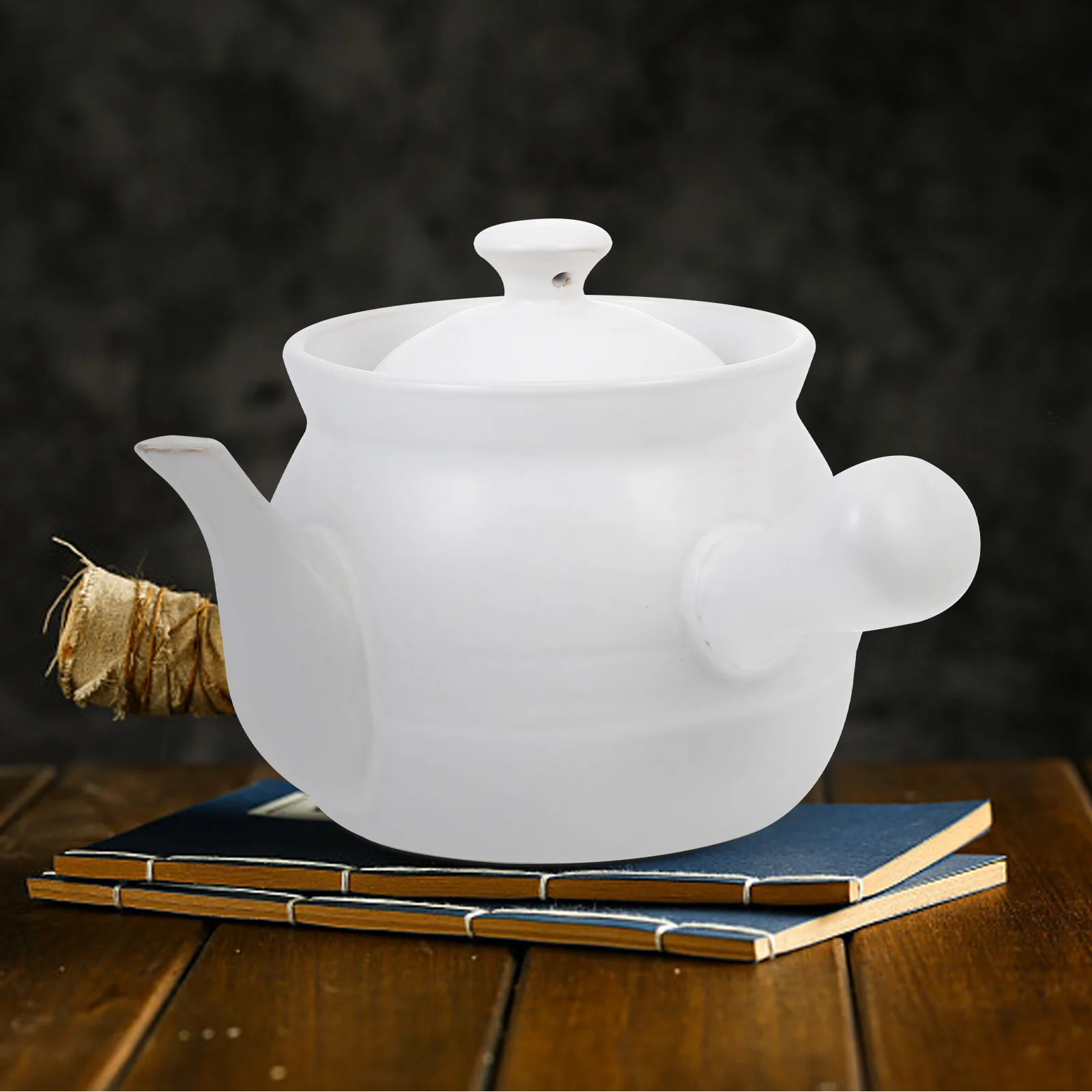 

Ceramic Chinese Medicine Pot Large Smooth Handle Heat Insulation Spout for Boiling Traditional Medicine Soup Tea Cooker Home