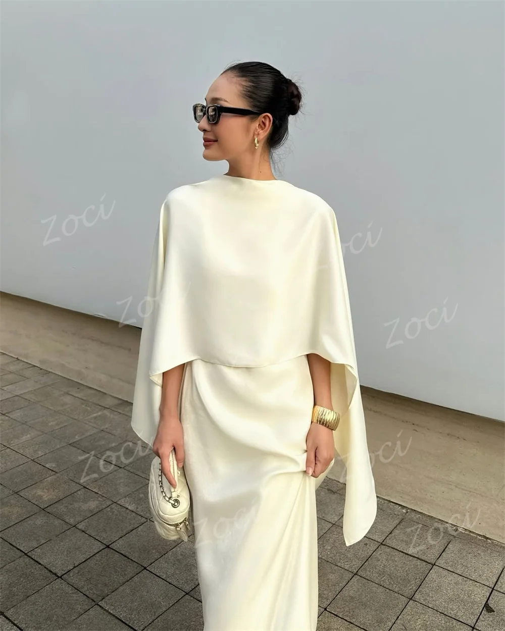 Zoci ケープスリーブ ベージュ 控えめな女性のイブニングドレス 写真撮影用 カスタマイズされたエレガントなプロムパーティードレス 結婚式のゲストドレス