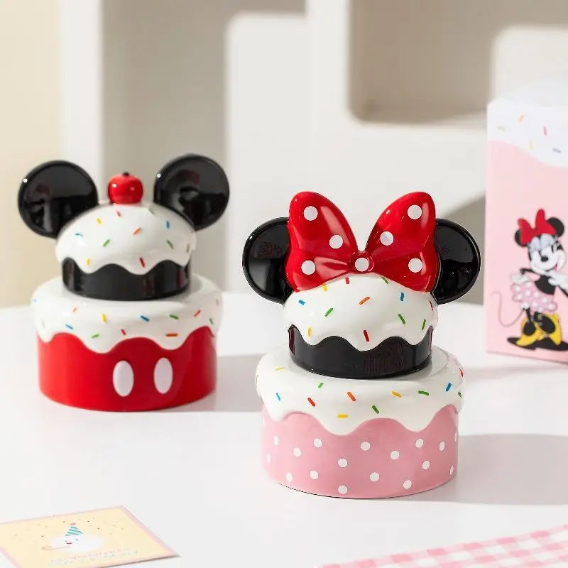 

Керамическая банка Disney с Микки и Минни в стиле аниме, милая, креативная, для декора дома, настольное украшение, коробка для конфет, оптовая продажа